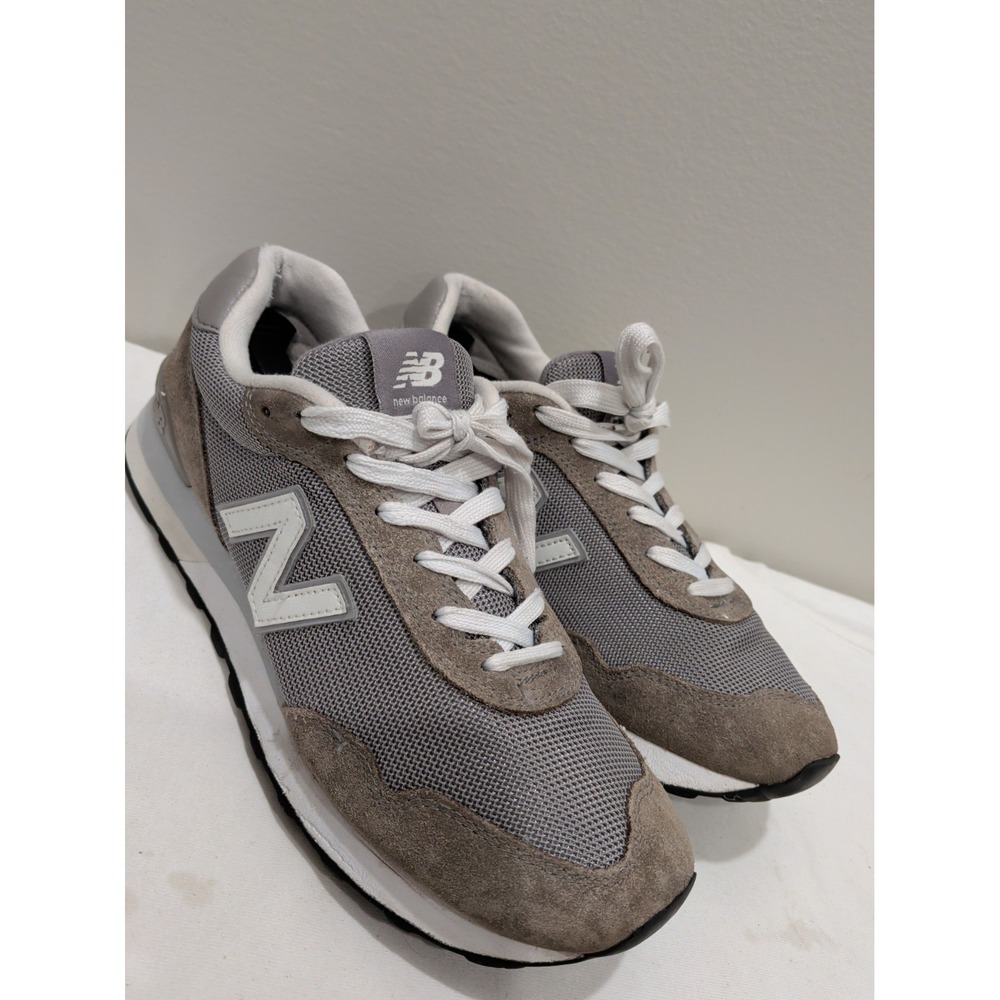New Balance Womens Sz 9  515 V3 Running  Grey White Mesh Suede Comfort Sneaker